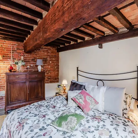 Centrally-located In Apartman Lucca